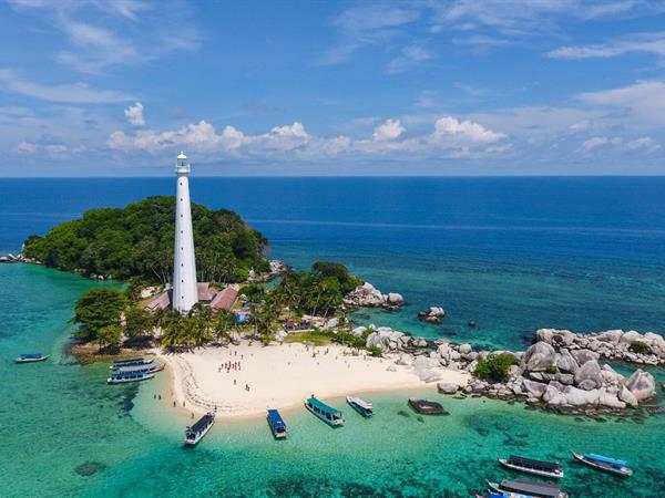 Hoping Island Package
Swiss-Belresort Belitung