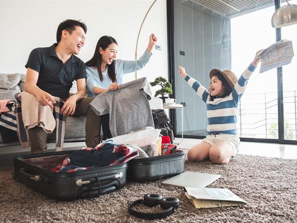 Traveling with Kids: 9 Tips for a Stress-Free Family Vacation