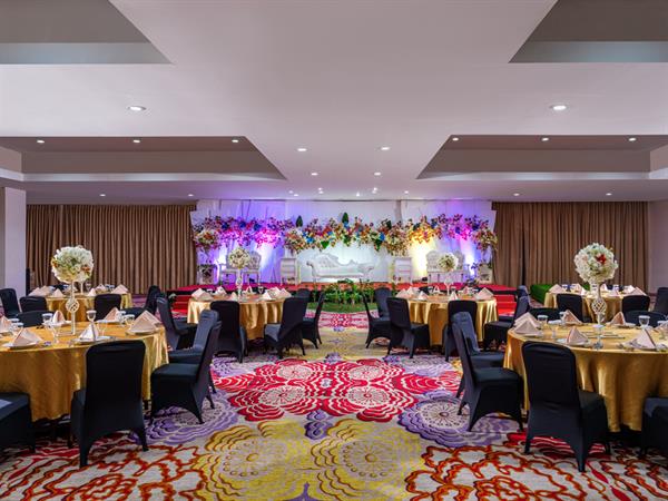 Banquets
Swiss-Belhotel Makassar