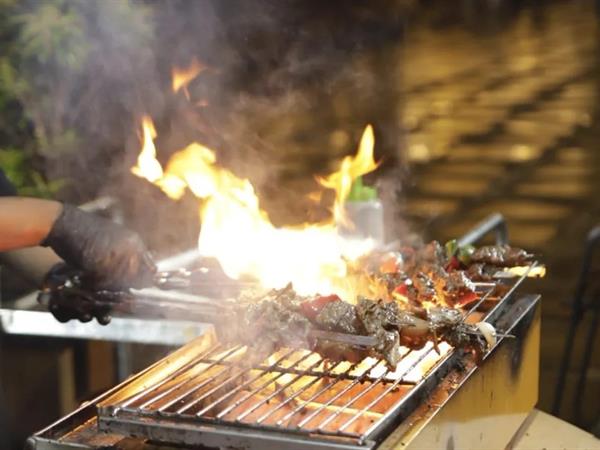 Barbeque akhir pekan
Swiss-Belhotel Borneo Banjarmasin