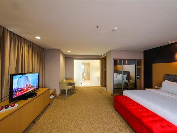 Honeymoon Suite Swiss Belhotel Mangga Besar