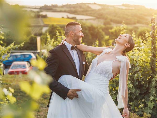 Getting Married in Napier: A Dream Wedding Destination
Swiss-Belboutique Napier