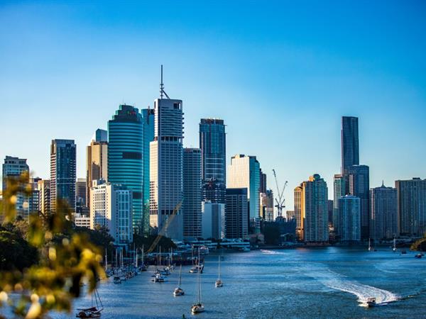 Exploring Kangaroo Point Cliffs
Swiss-Belhotel Brisbane (Open 15 December 2024)