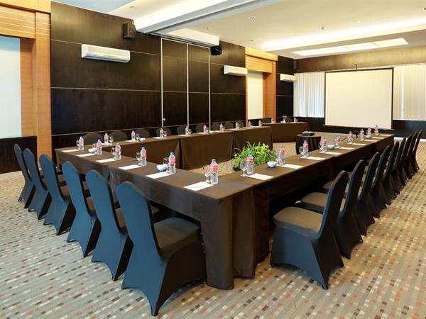 Meeting & Banquet Facilities
Swiss-Belhotel Balikpapan