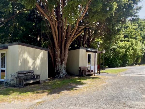 Standard Cabin
Wellington's Kiwi Holiday Park