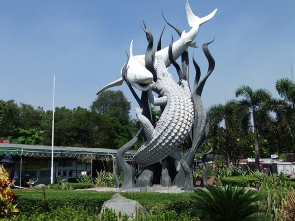 Surabaya Zoo
Swiss-Belinn Tunjungan