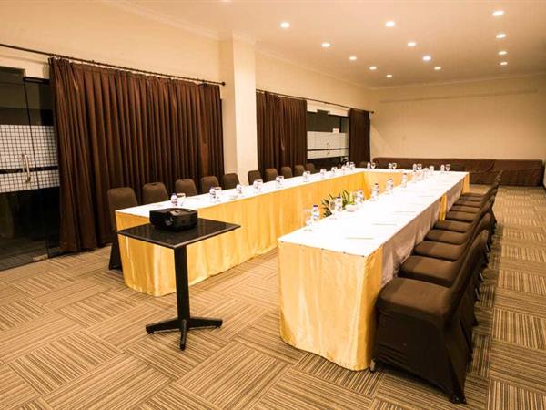 Fasilitas Ruang Pertemuan
Swiss-Belhotel Borneo Samarinda