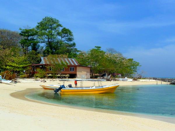 Pulau Samalona
Swiss-Belhotel Makassar