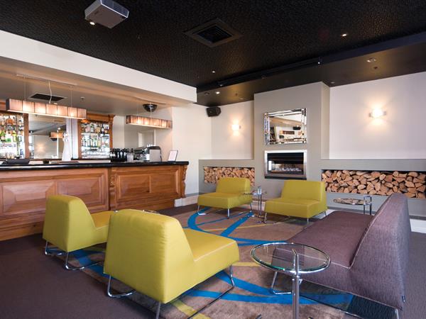 Bar One7Five - Palmerston North
Distinction Palmerston North Hotel & Conference Centre