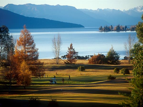 Golf in Te Anau
Distinction Luxmore Hotel Lake Te Anau