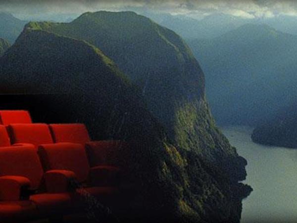 Fiordland Cinema
Distinction Luxmore Hotel Lake Te Anau