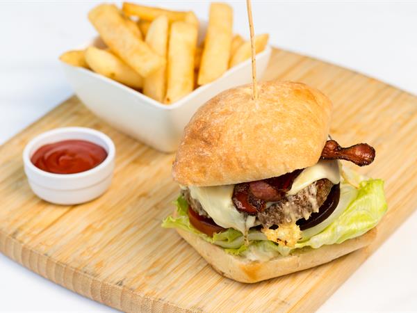 Settlers Bar & Grill Meal Deal
Discovery Settlers Hotel Whangarei