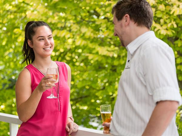 Romance for Two
Discovery Settlers Hotel Whangarei